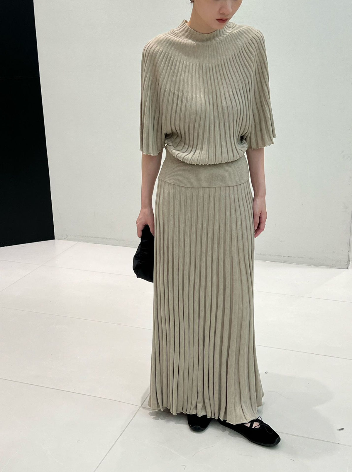 Ribbed Lined High Waist Wool Blend Skirt