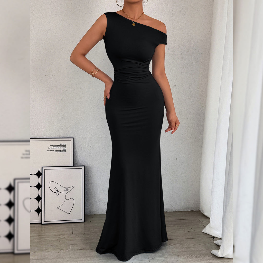 One-Shoulder Fishtail Hem Pleated Waist Long Sleeveless Dress