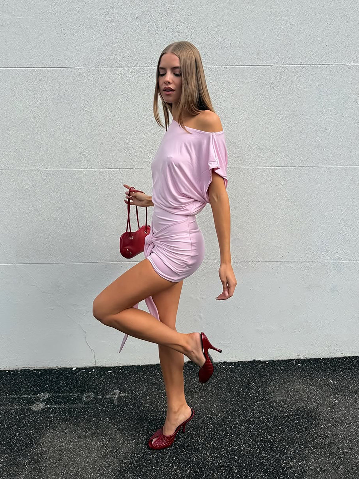 Women's loose one-shoulder dress