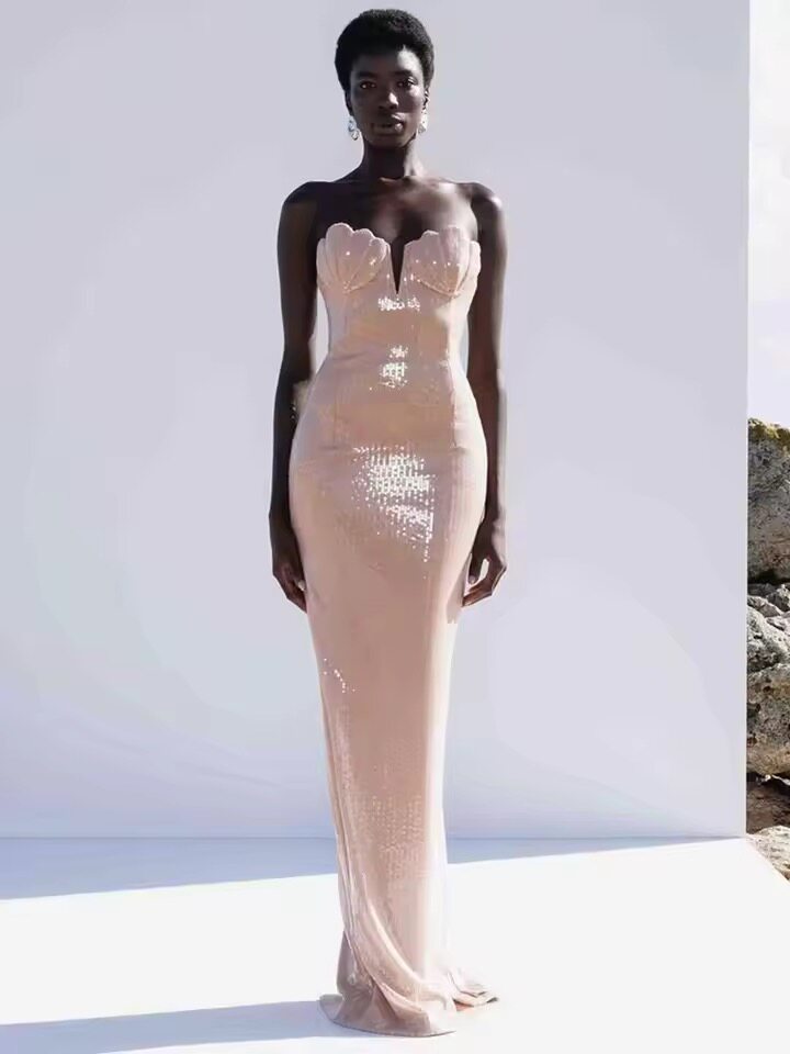 Sexy strapless sequined long dress for formal occasion