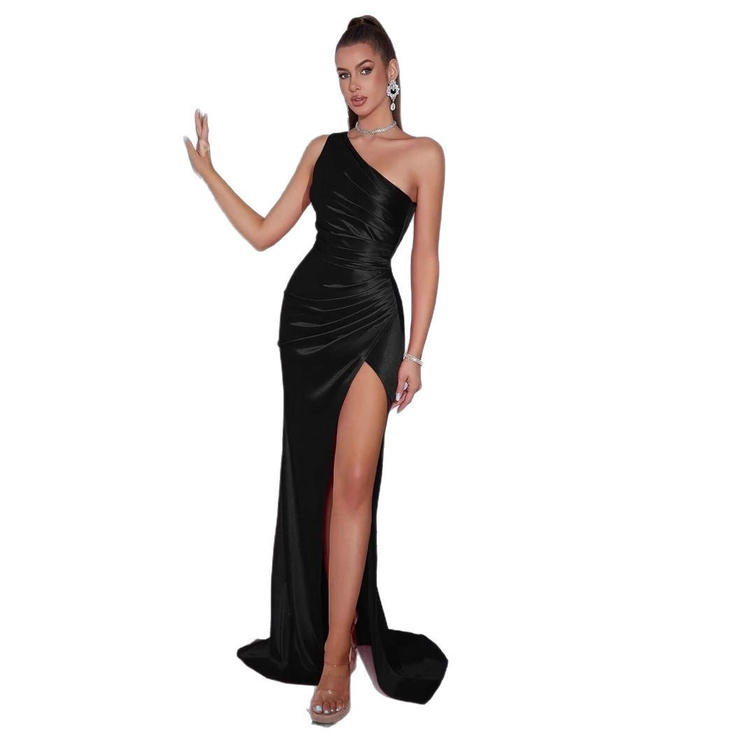 One-shoulder pleated slit elegant long dress