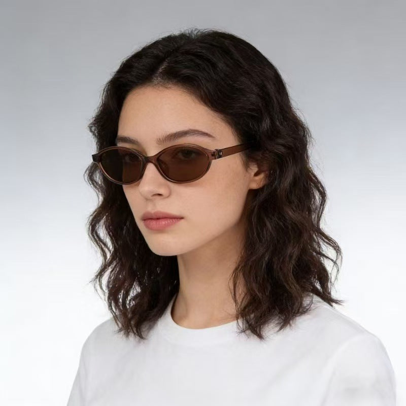 Small-frame oval sunglasses