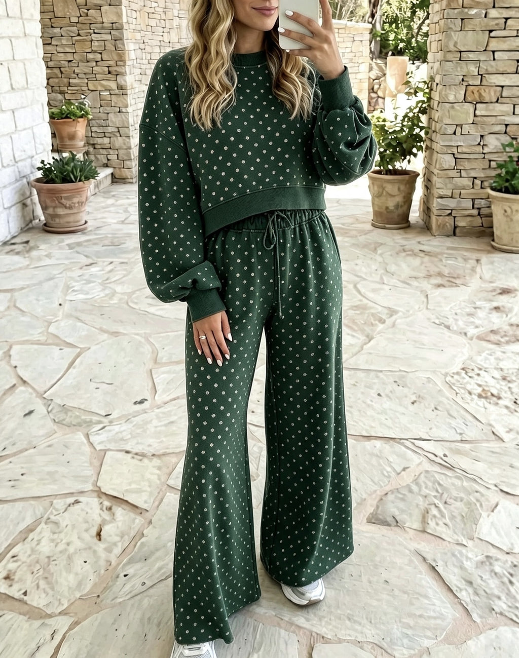 High-waisted stretchy relaxed and lazy polka dot printed wide-leg pants set
