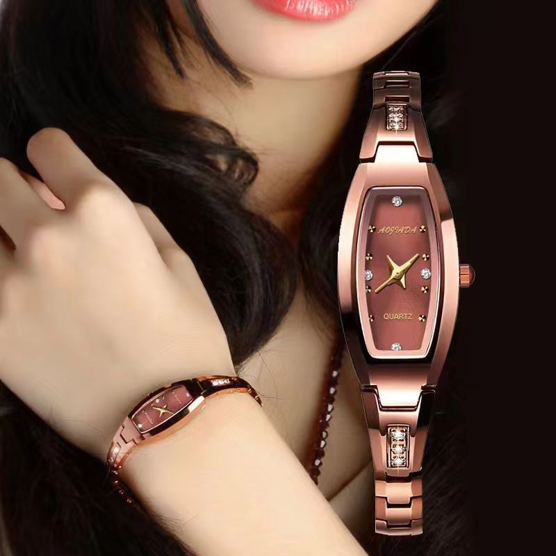 Oval ladies' watch with a small dial
