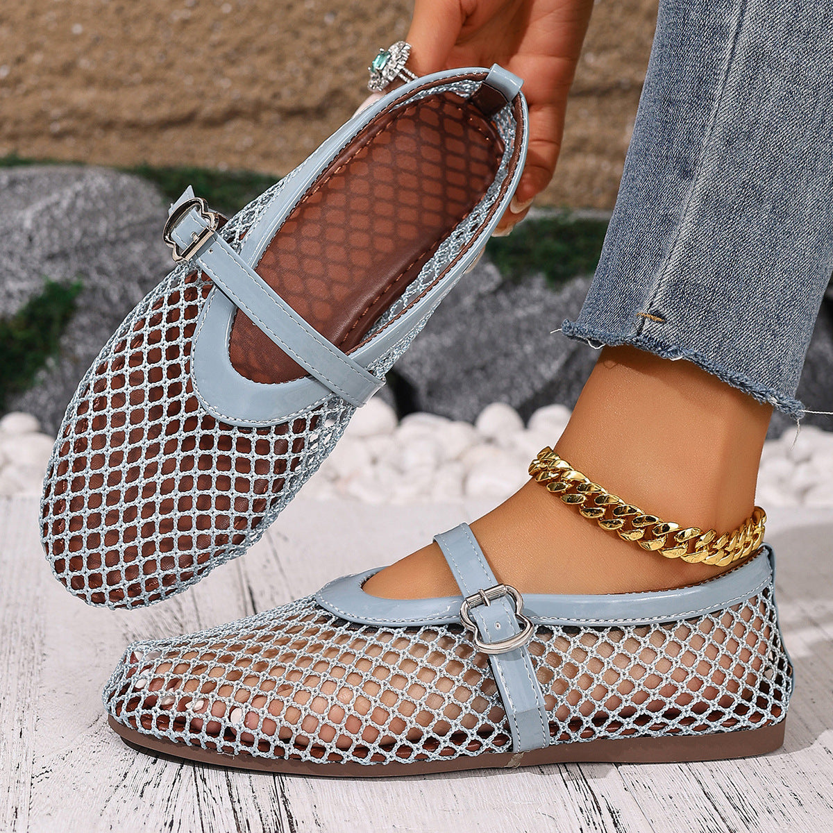 Women's ballet flats
