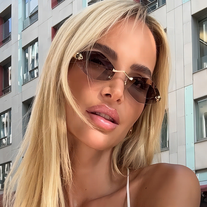 Diamond-shaped sunglasses