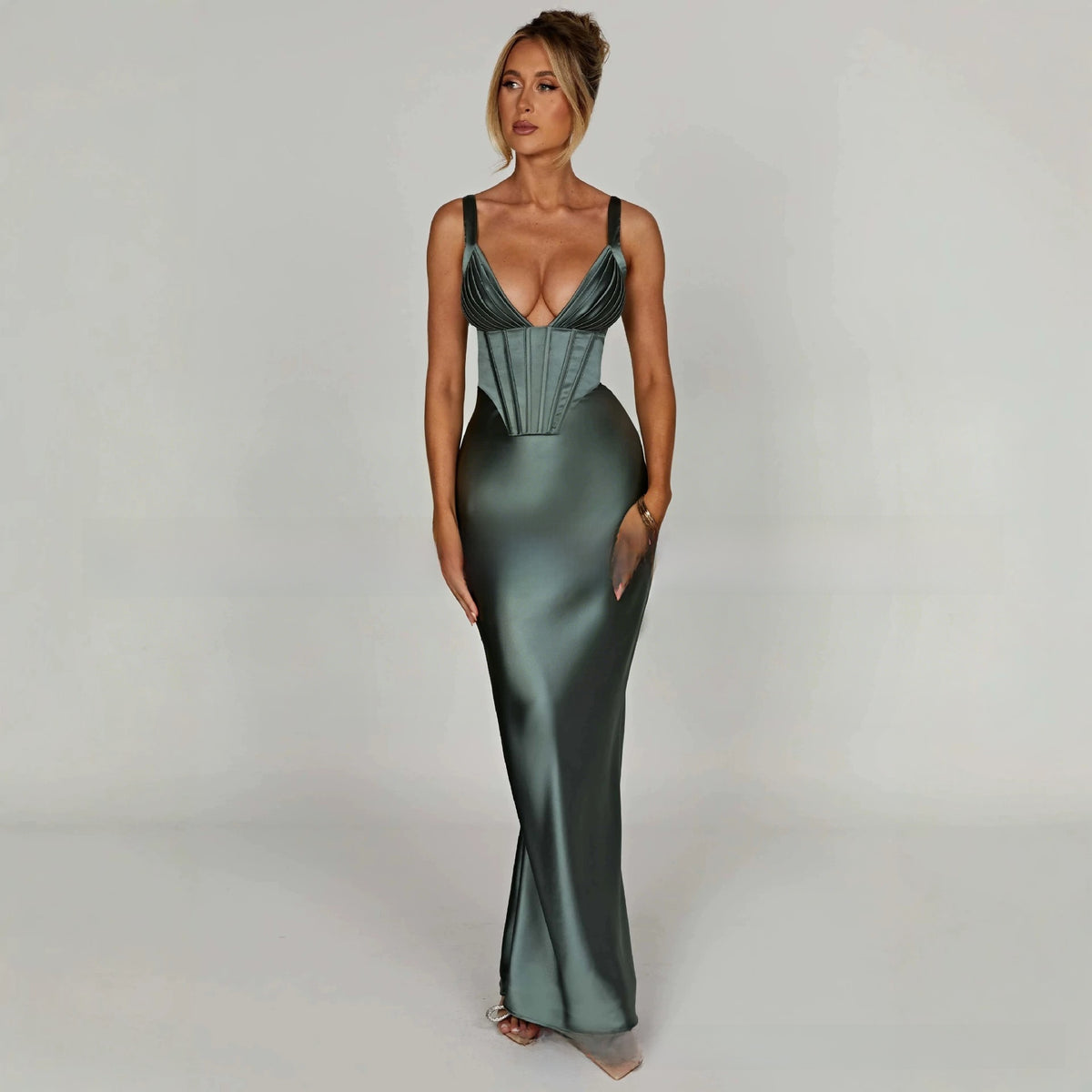 Elegant Strapless Fishtail Evening Gown