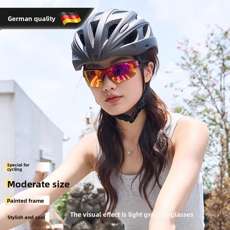 Splash-proof and windproof riding glasses