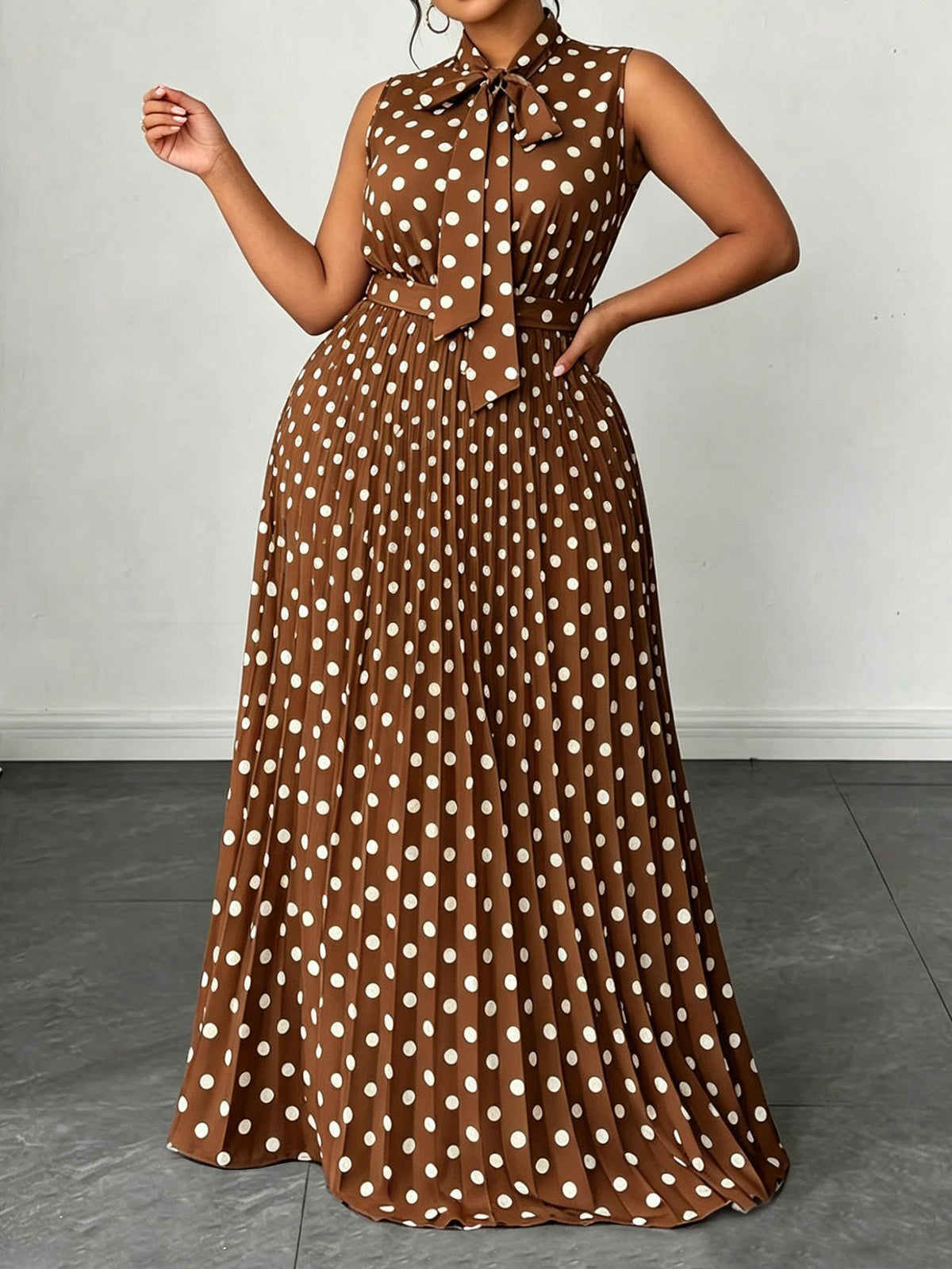 Polka Dot Sleeveless Tie-Up Mid-Length Dress
