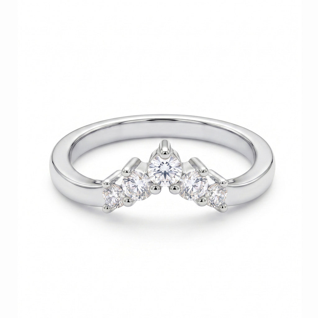 Women's heart-shaped zirconium ring