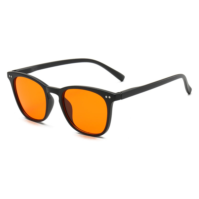 Blue light blocking glasses
