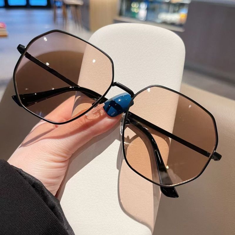 Fashion Polygon Sunglasses with UV Protection
