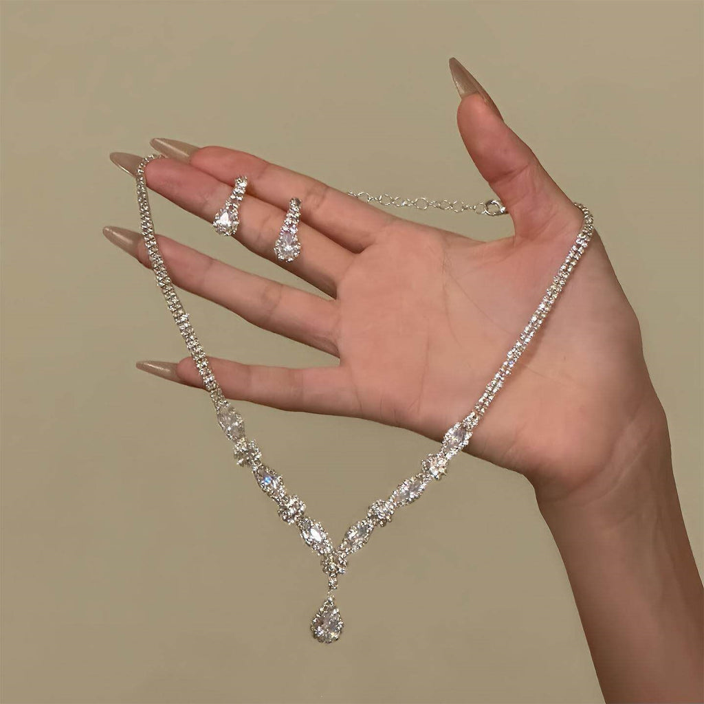 Sparkling Star Necklace and Earrings