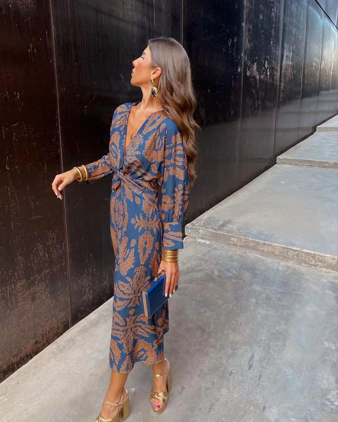 Women's Autumn 3D Printed V-Neck A-Line Mid-Length Dress