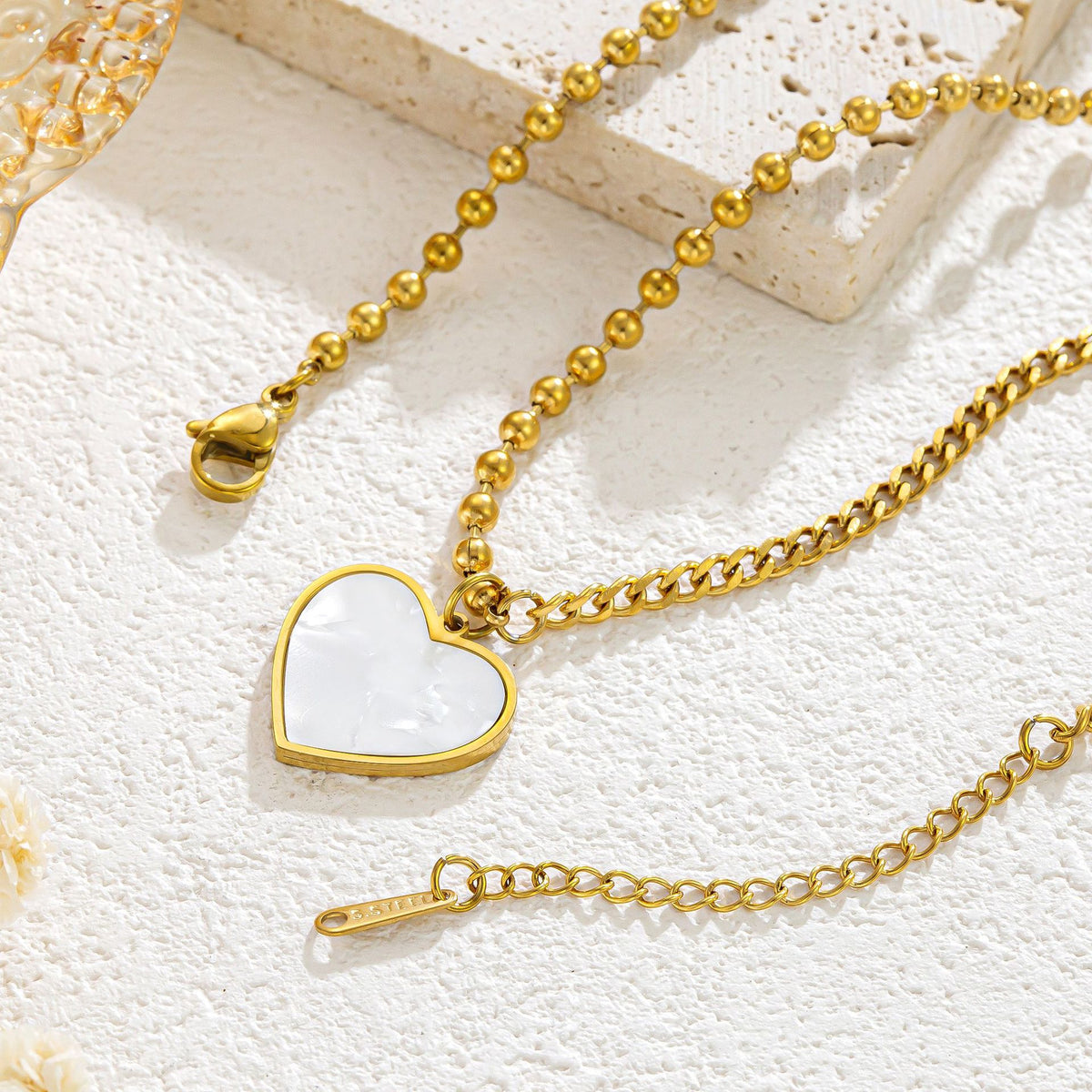 Heart Shape Shell Necklace
