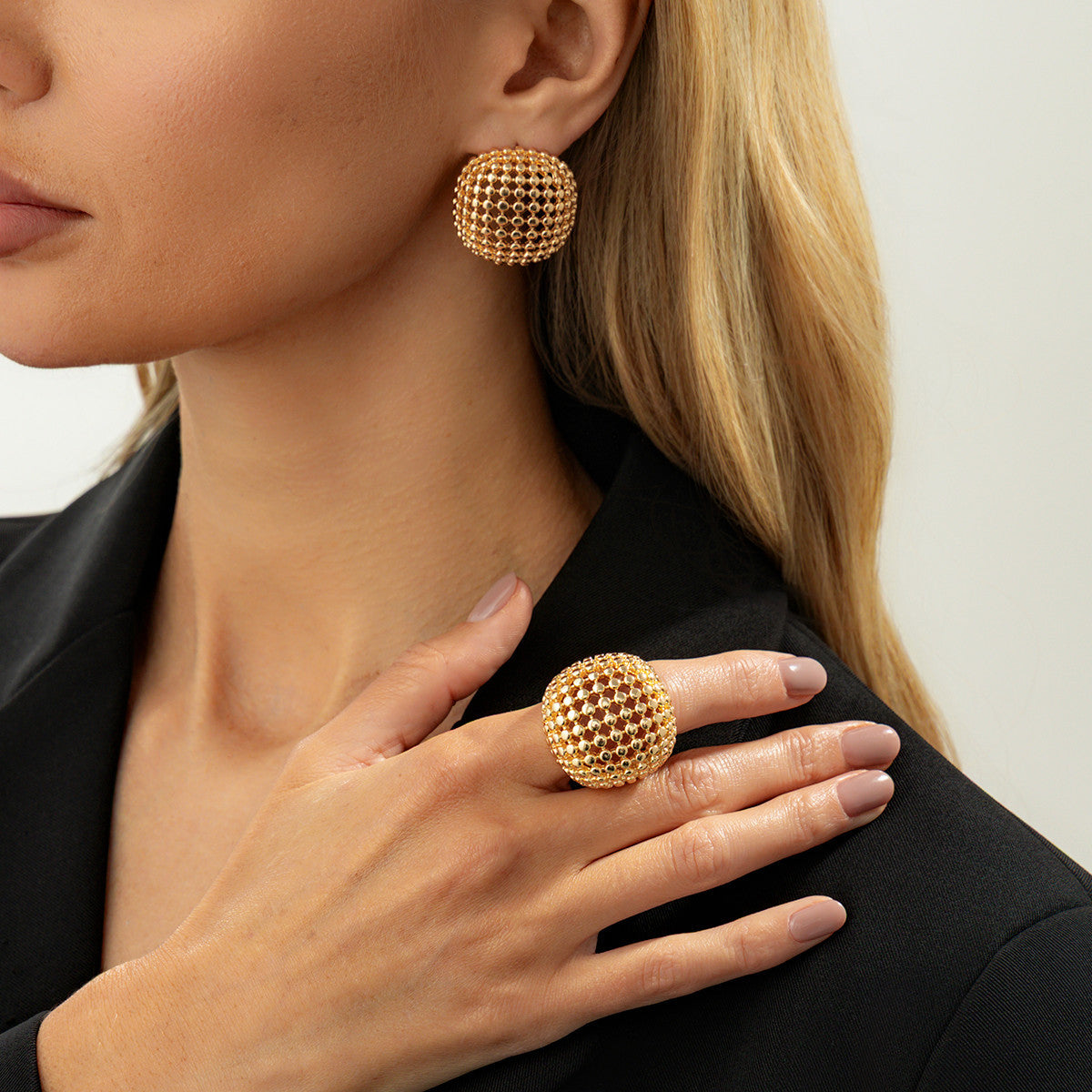 Hollow Round Ring Earrings Set