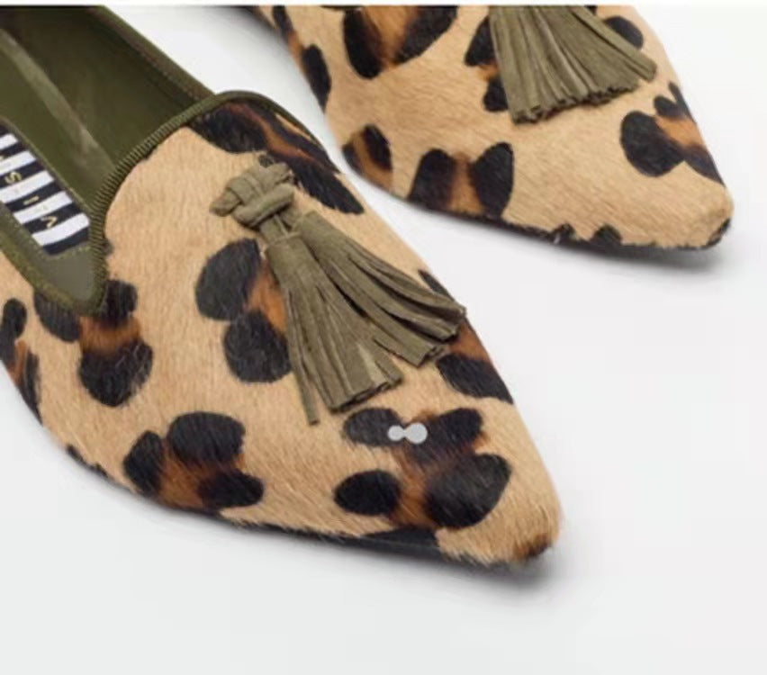 Womens Pointed Toe Tassel Flat Shoes