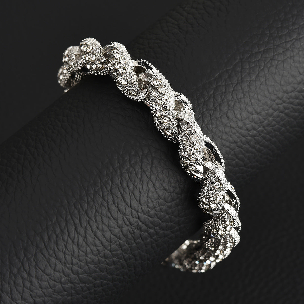 Hip Hop Twist Chain Alloy Necklace