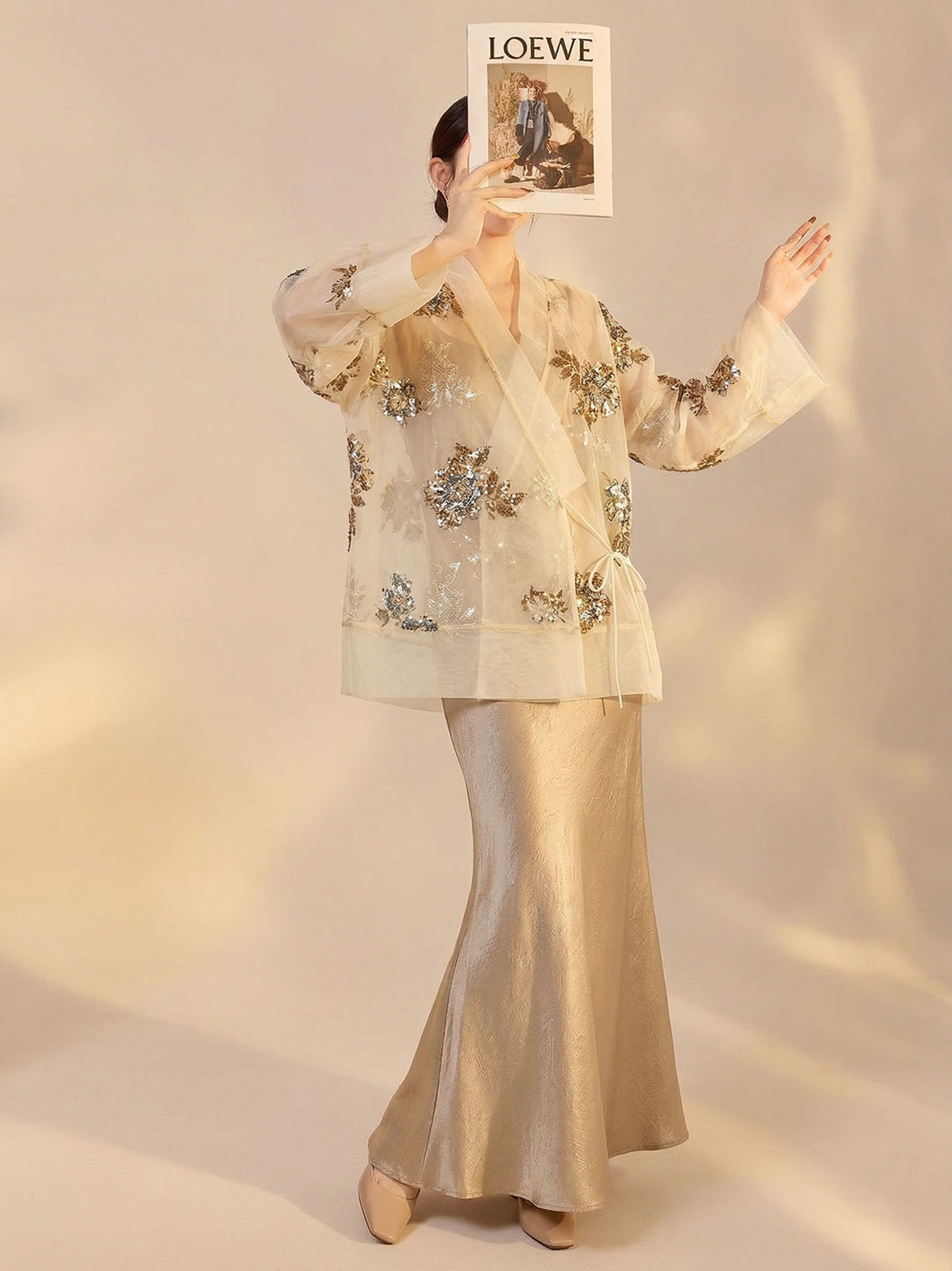 New Chinese-Style Elegant Mulberry Silk Two-Piece Set with Beaded Embroidery