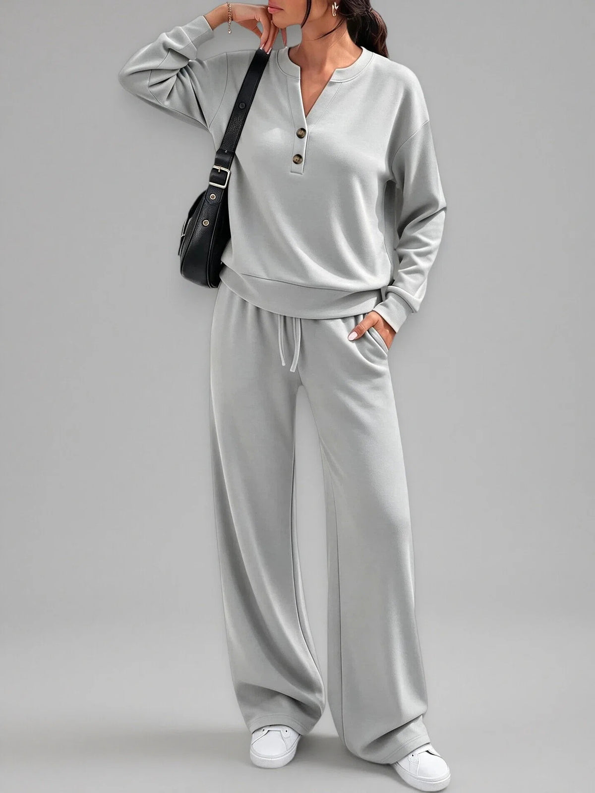 Loose-fitting long-sleeve top and wide-leg pants