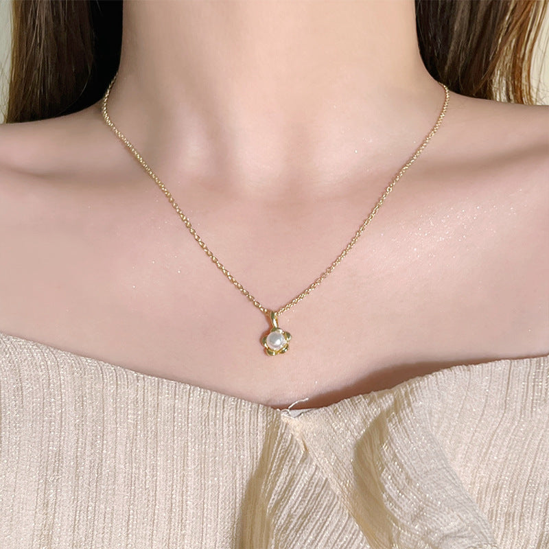 Niche Design Titanium Steel Necklace