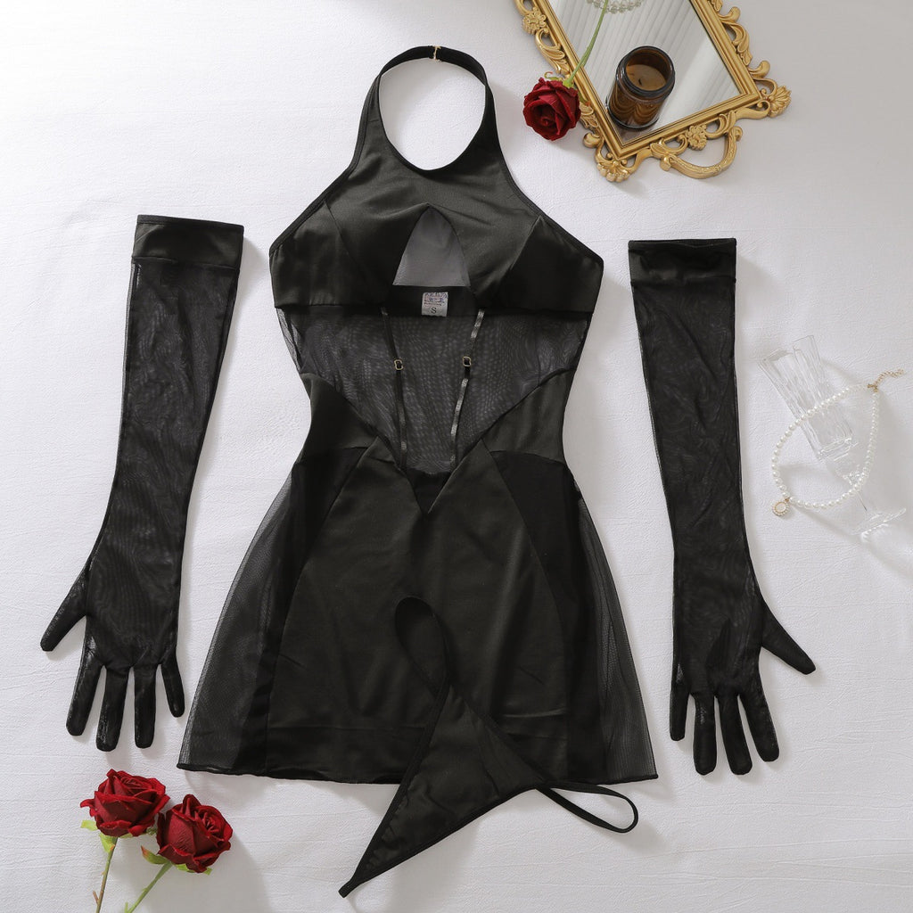 Backless dress