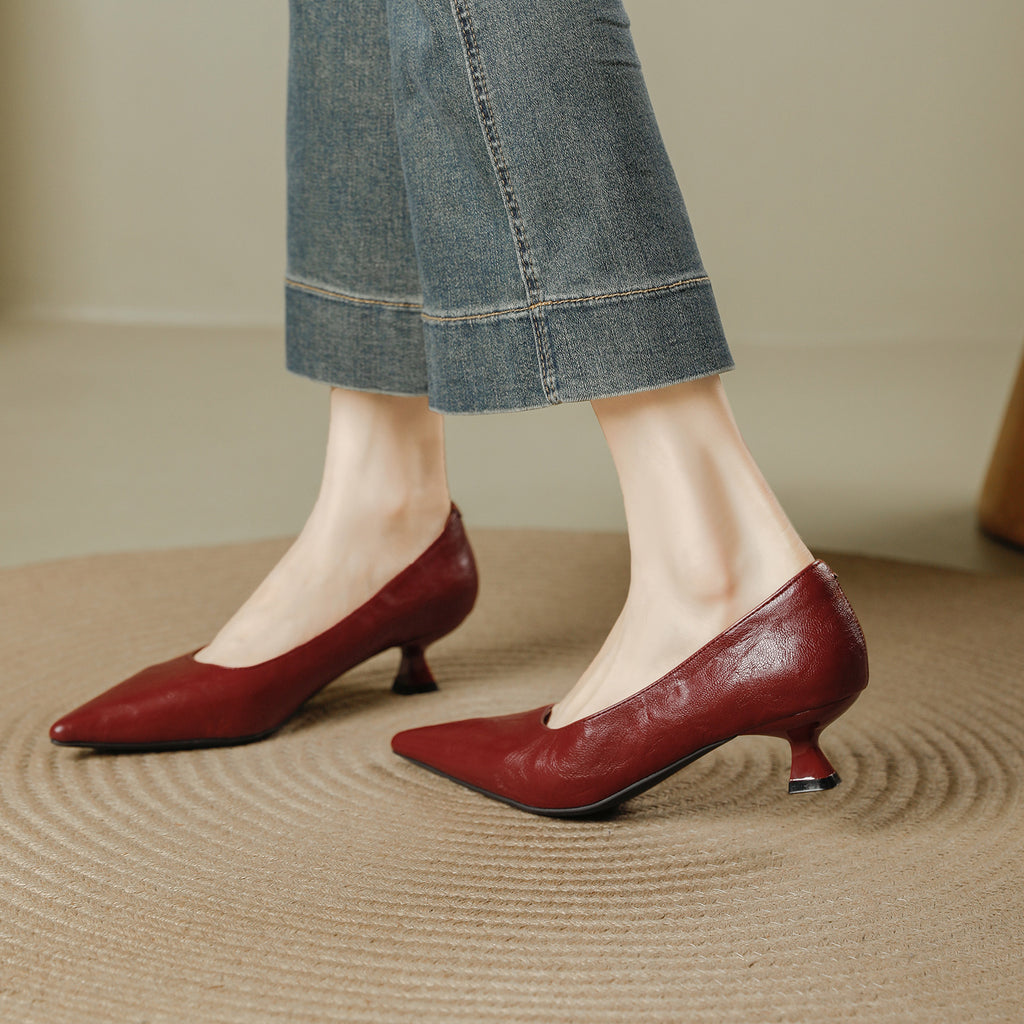 Retro Pointed Toe Pumps