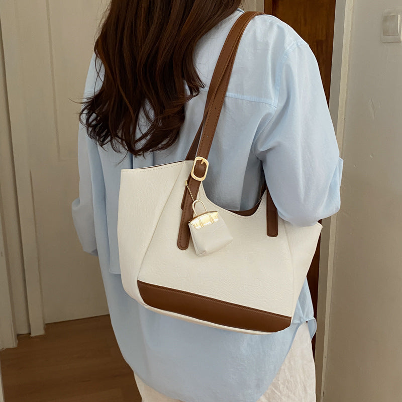 Large-Capacity PU Leather Tote Bag, Stylish Commuter Shoulder Bag for Women
