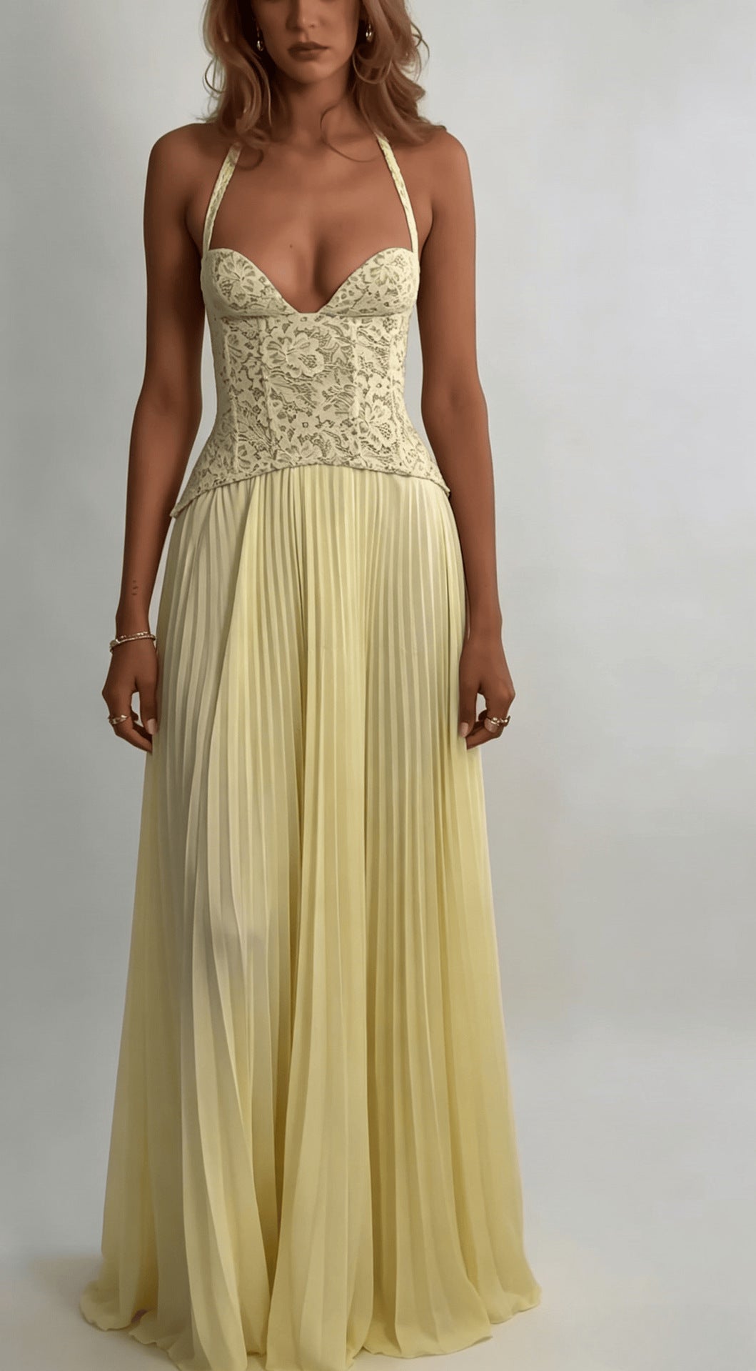 Women's Sleeveless Backless Halterneck Pleated Long Dress