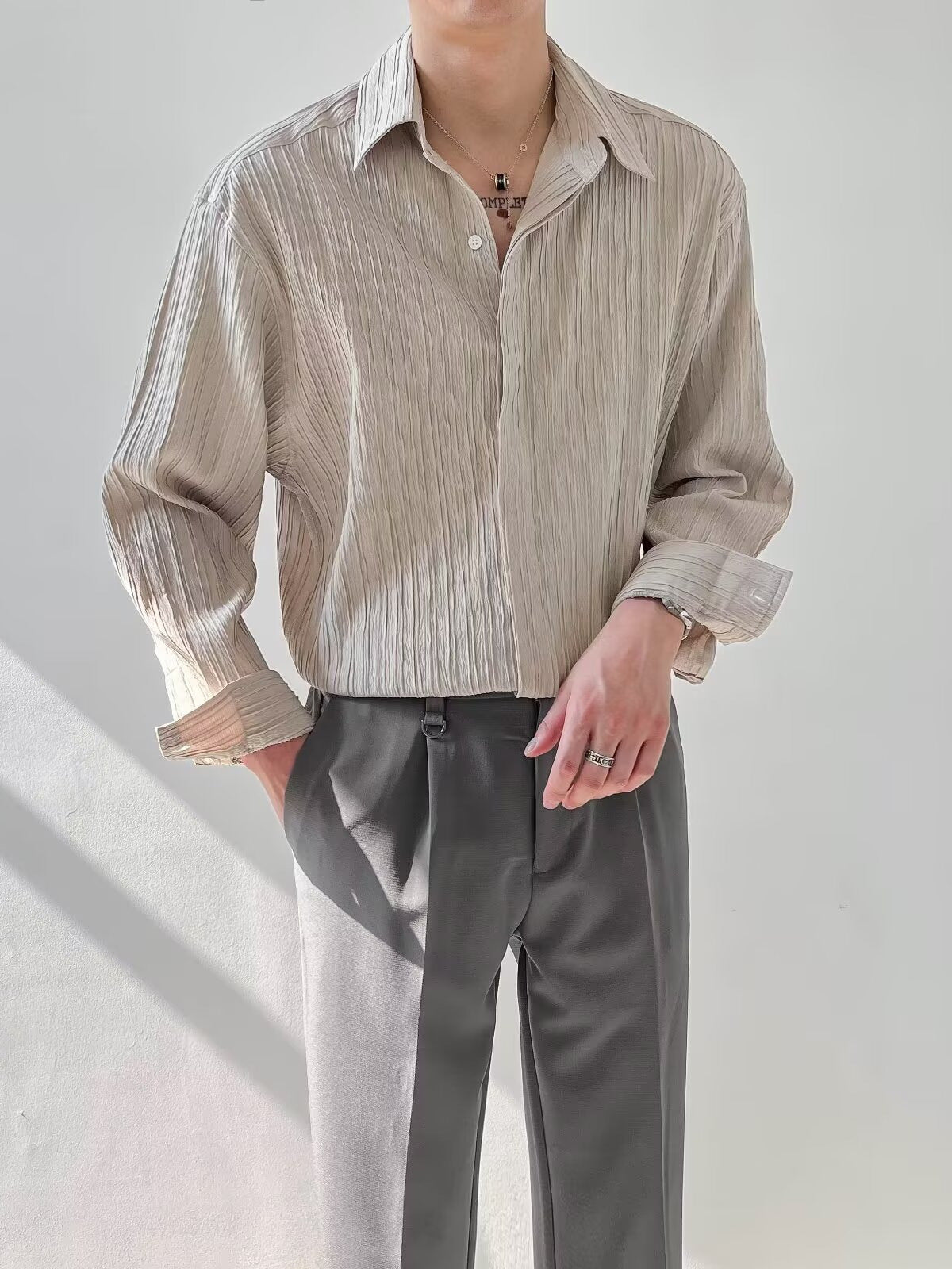 Men's Pleated Long-Sleeve Shirt