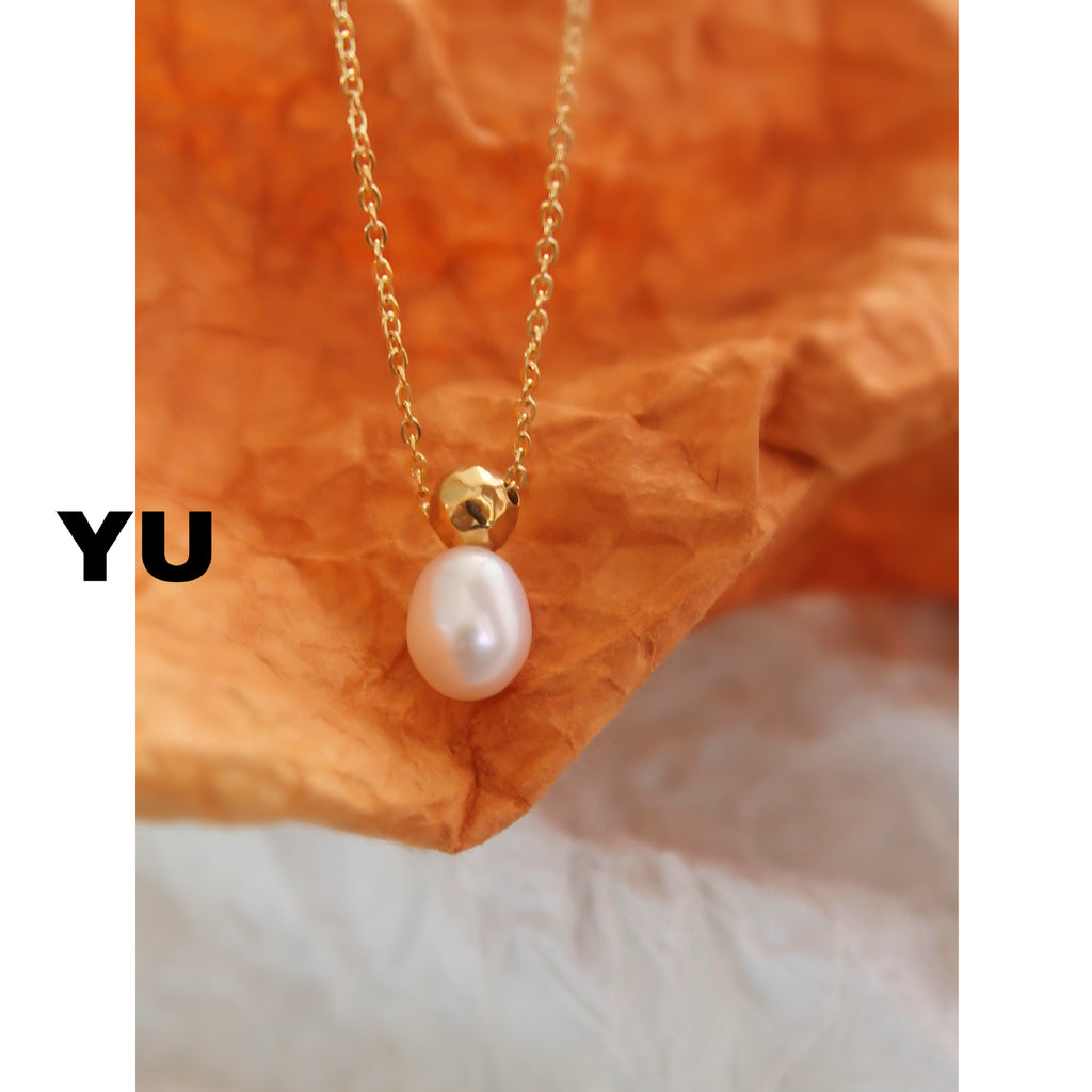 Retro natural freshwater pearl perfume bottle chain