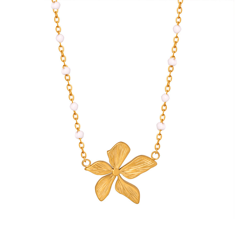 Petal-Inspired 'Instagram-Style' Stud Earrings and Necklace