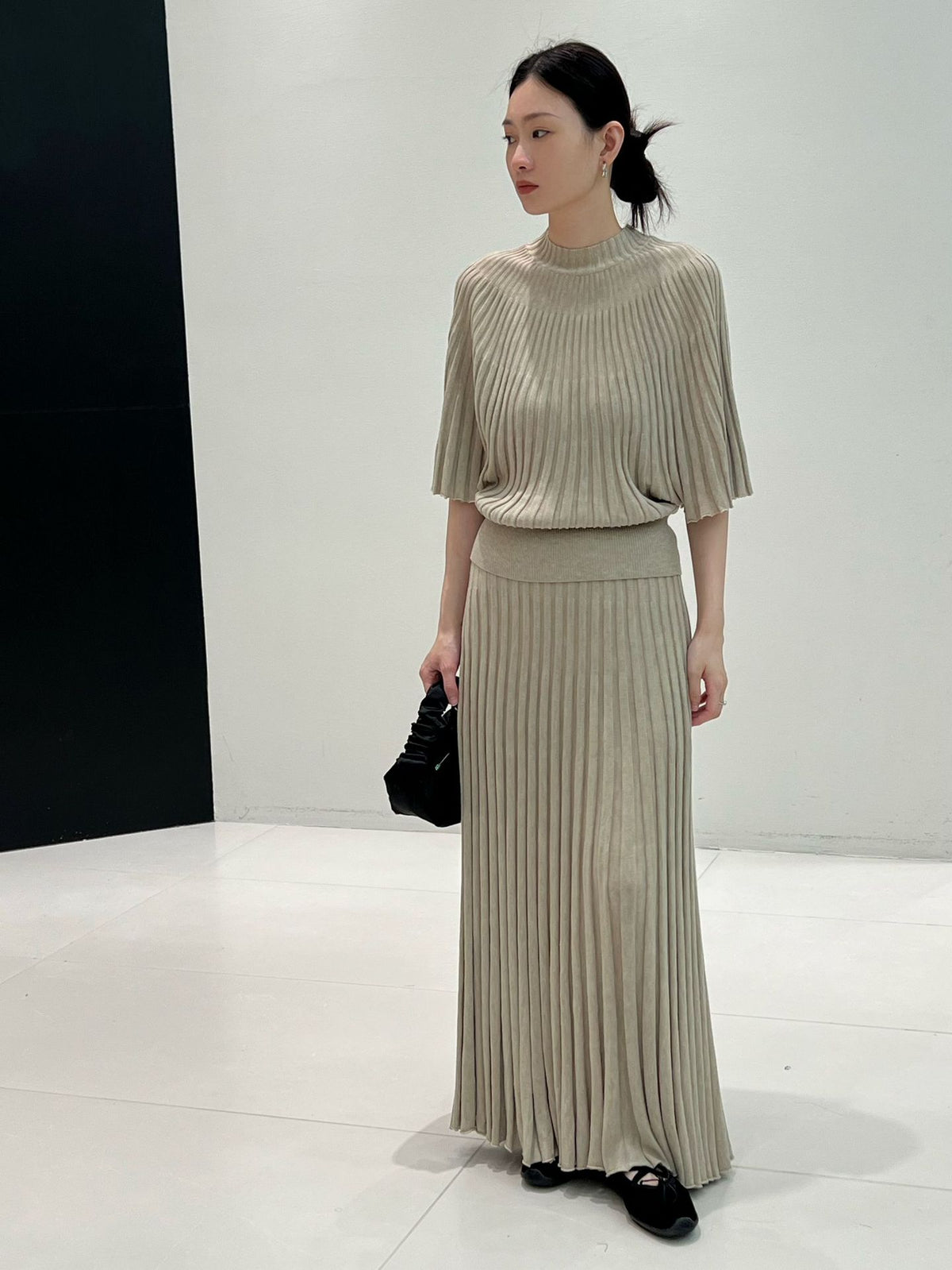 Ribbed Lined High Waist Wool Blend Skirt