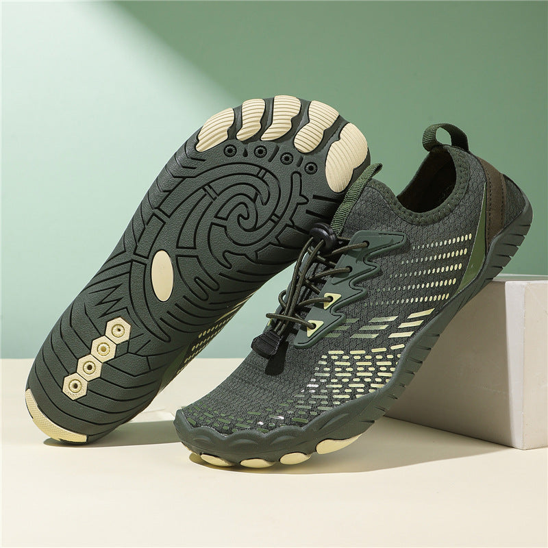 Mountaineering hiking and stream-wading shoes