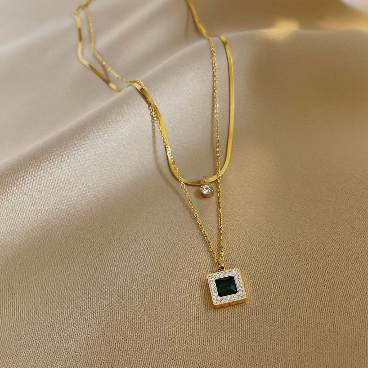 Double-layer gem pendant