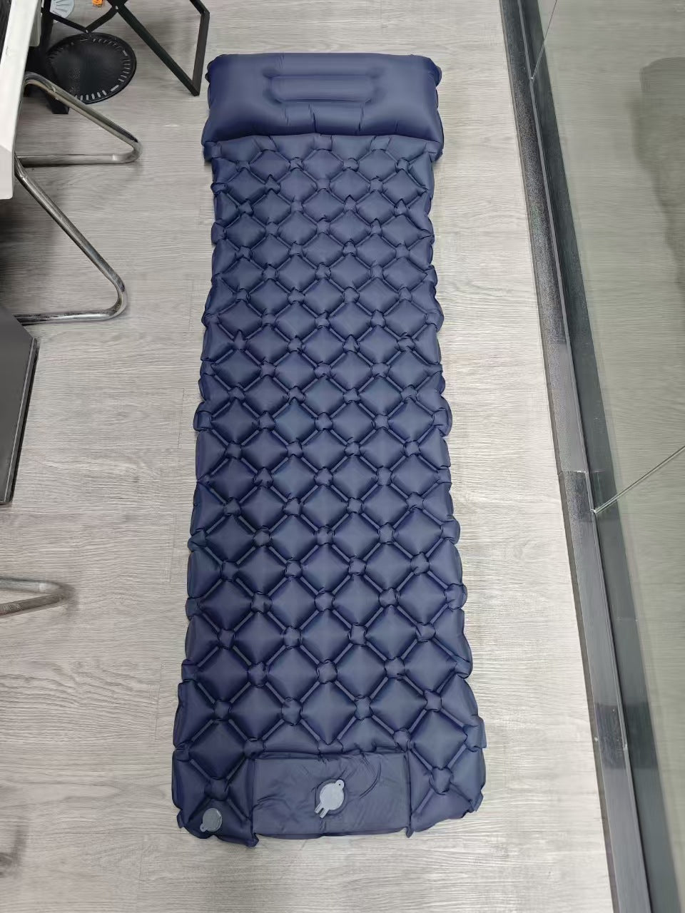 inflatable mattress