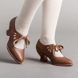 New Style Cut Out High-Heeled Lace-Up Large Size Women's Casual Shoes