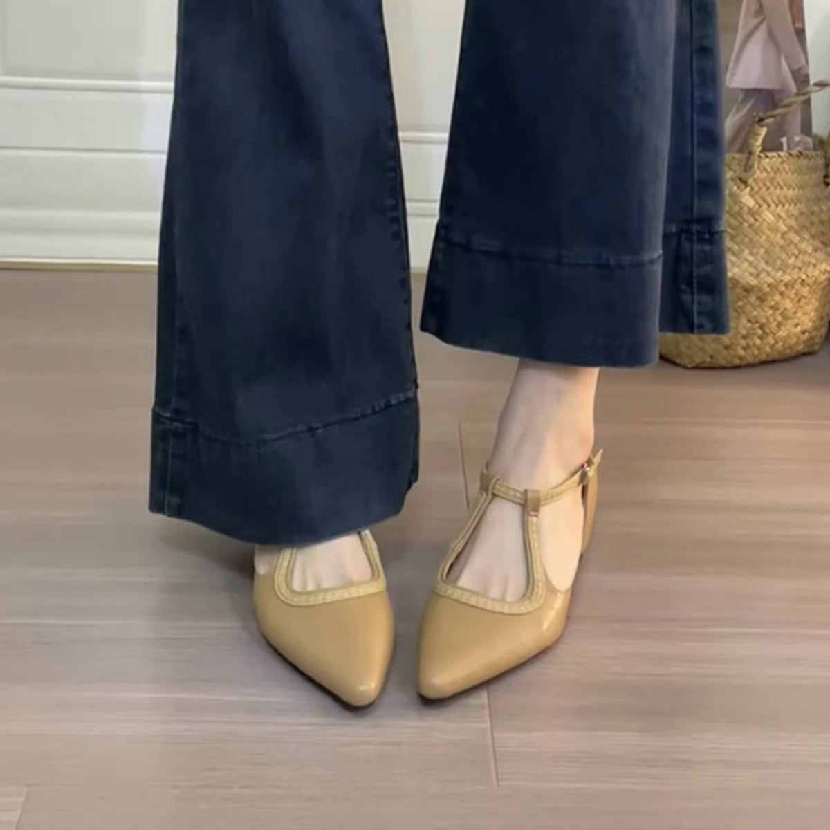 Womens Pointed Toe Mary Jane Sandals