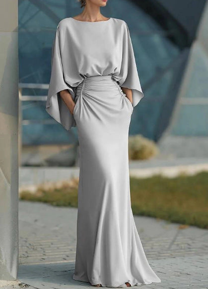 Elegant Backless Pleated Long Dress