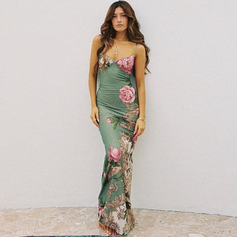Hip-hugging dress