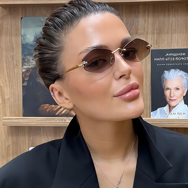 Diamond-shaped sunglasses