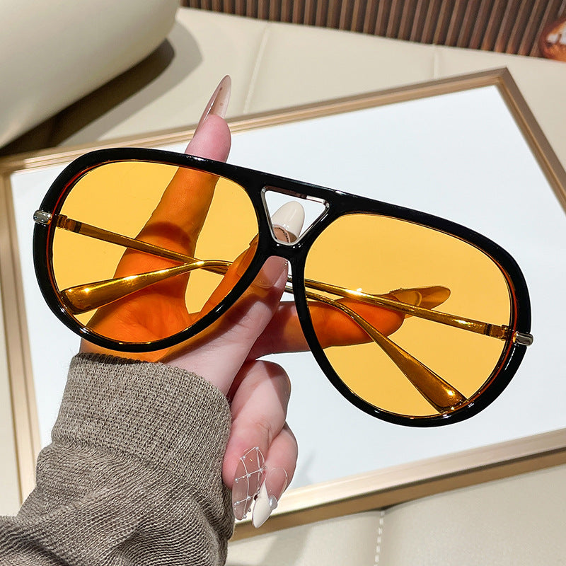 Retro Aviator Sunglasses with UV Protection