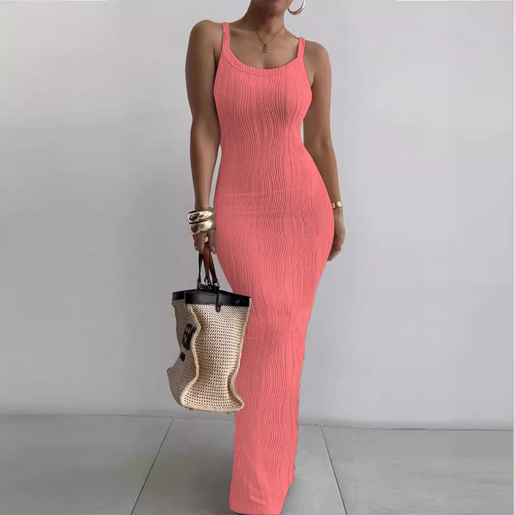Sleeveless sheath dress