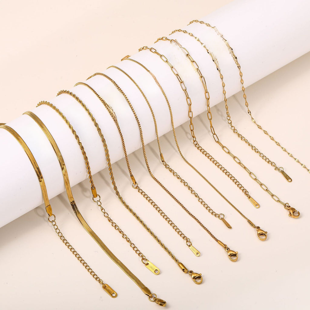 Versatile Braided Chain and Blade Necklace