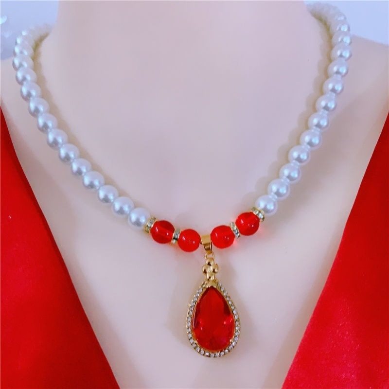 Synthetic Pearl Necklace with Heart Pendant