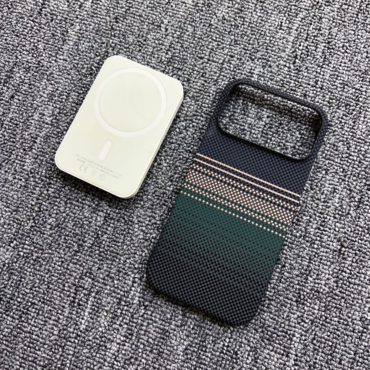 Magnetic phone case
