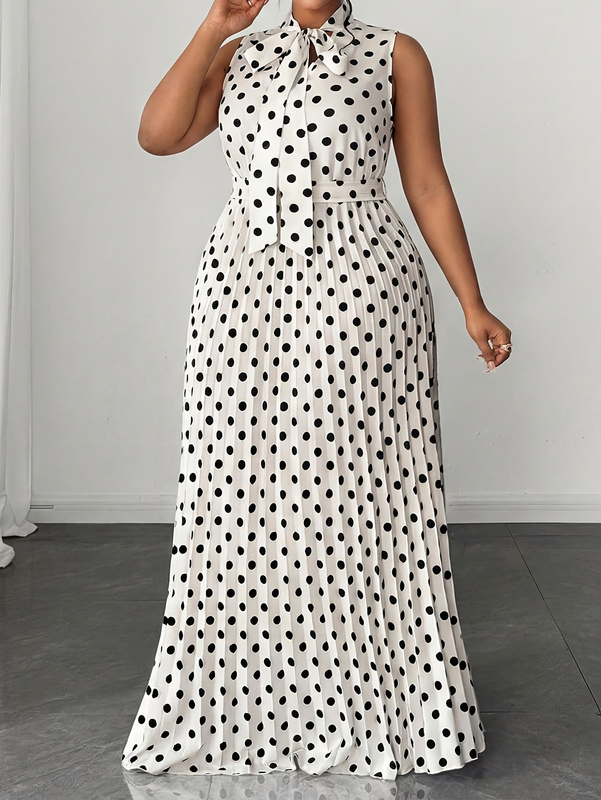 Polka Dot Sleeveless Tie-Up Mid-Length Dress