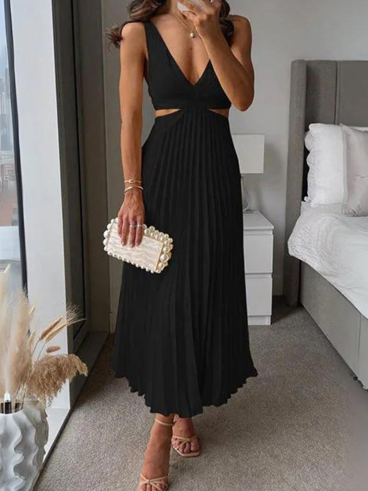 Elegant Pleated Sleeveless Dress