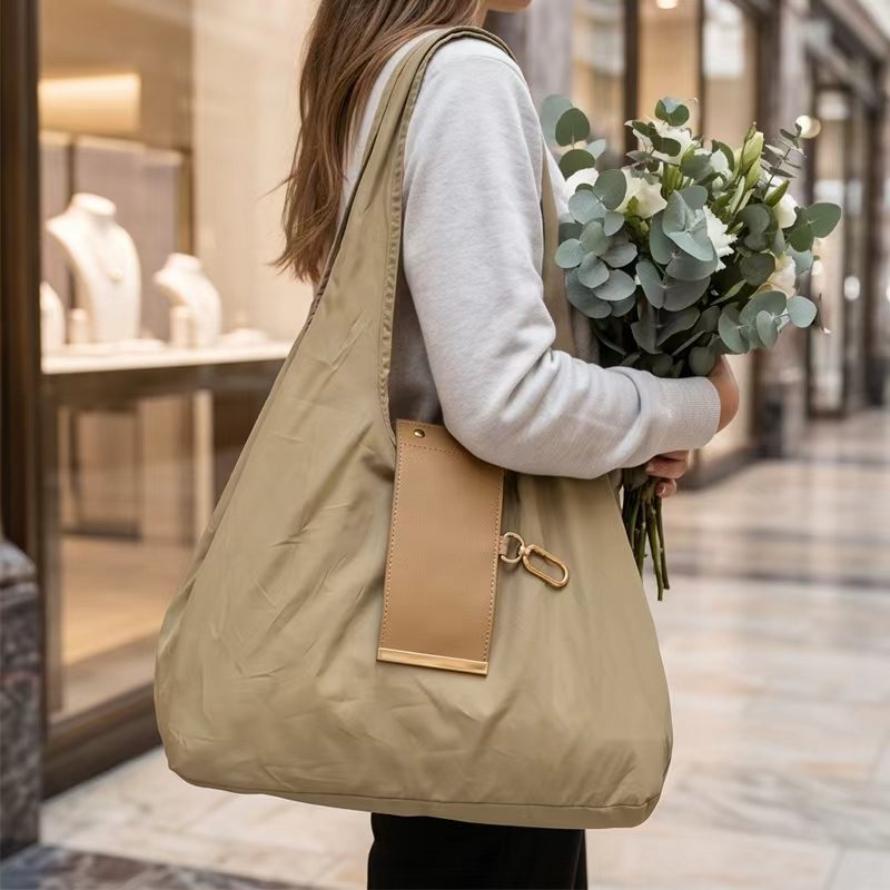 Nylon Tote Bag with Keychain Organizer