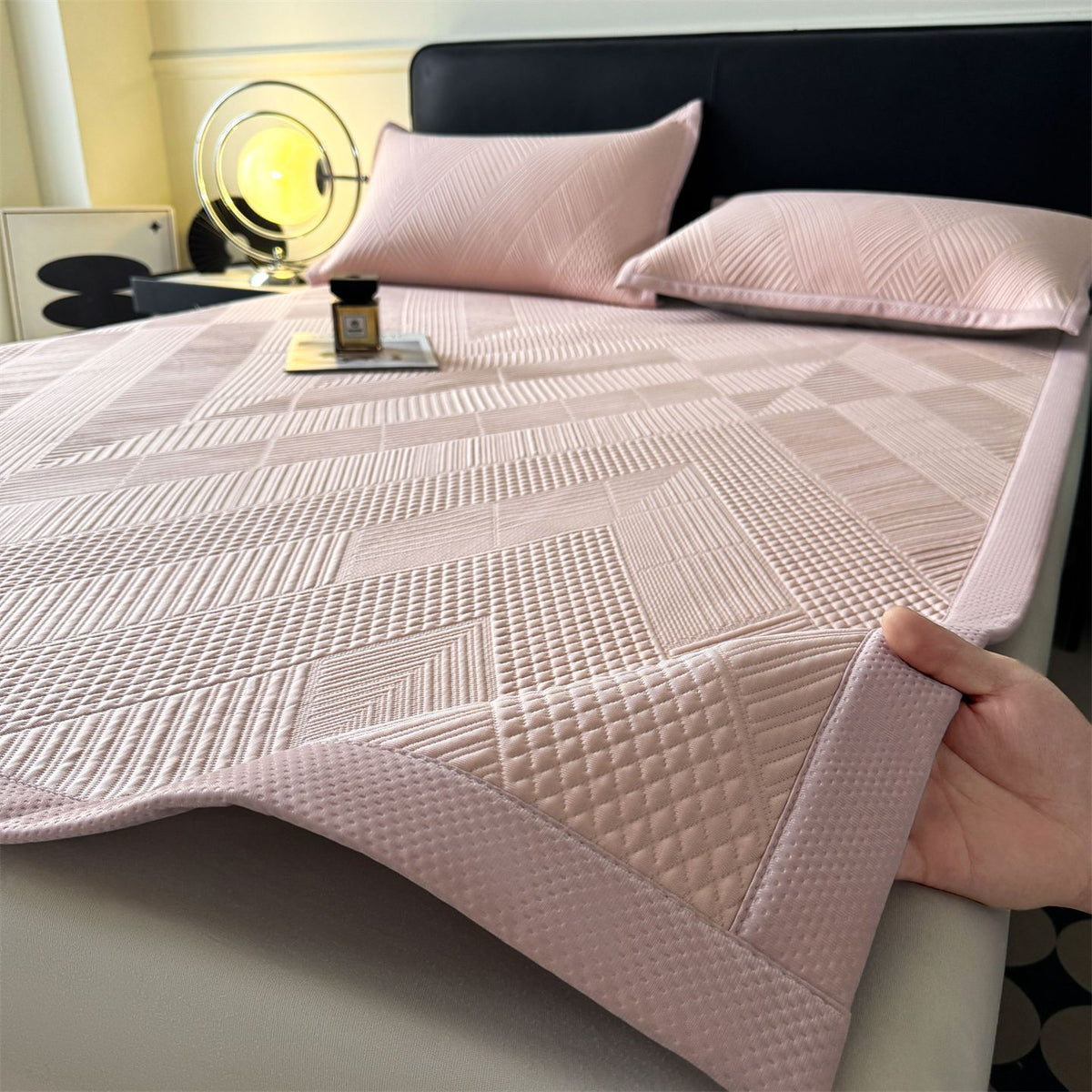 Cooling Ice Silk Bed Mat Set